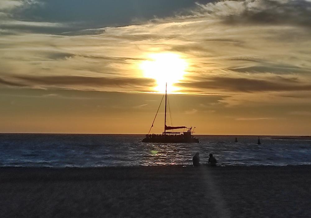 PUESTA DE SOL DESDE PUERTO DE CADIZ